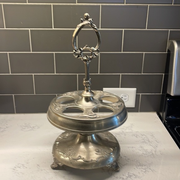Bohemian Castor Silver Plated Holder - Picture 1 of 12